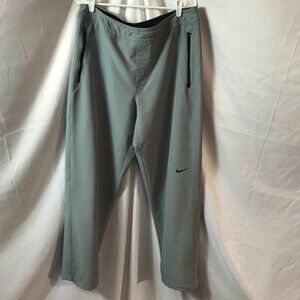 Nike Comfort Fit Zipper Pockets Active Athletic Sport Cut Jogging Workout Pants